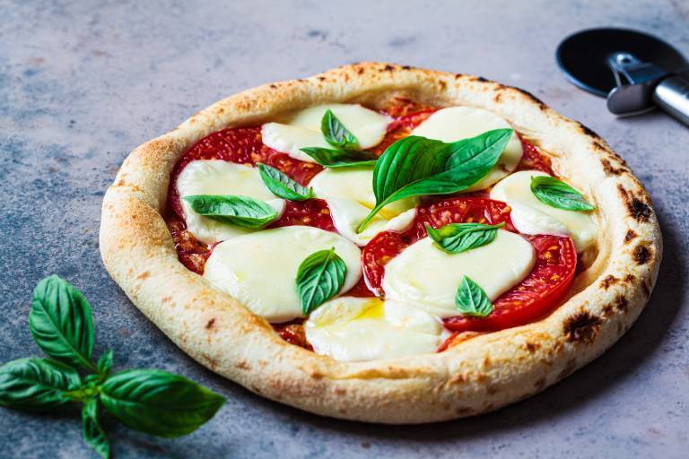 Pizza med cashwe mozarella