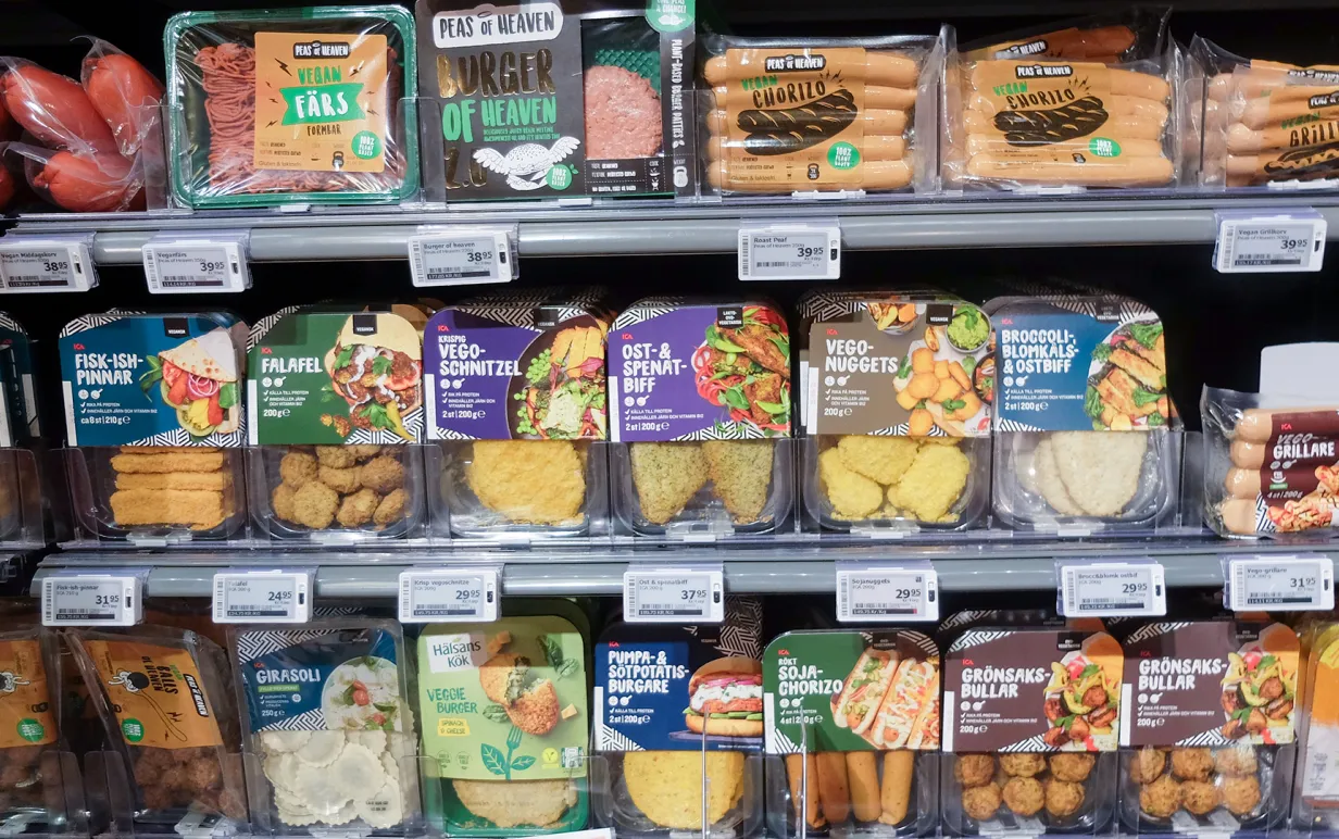 Vegoprodukter i butikshylla