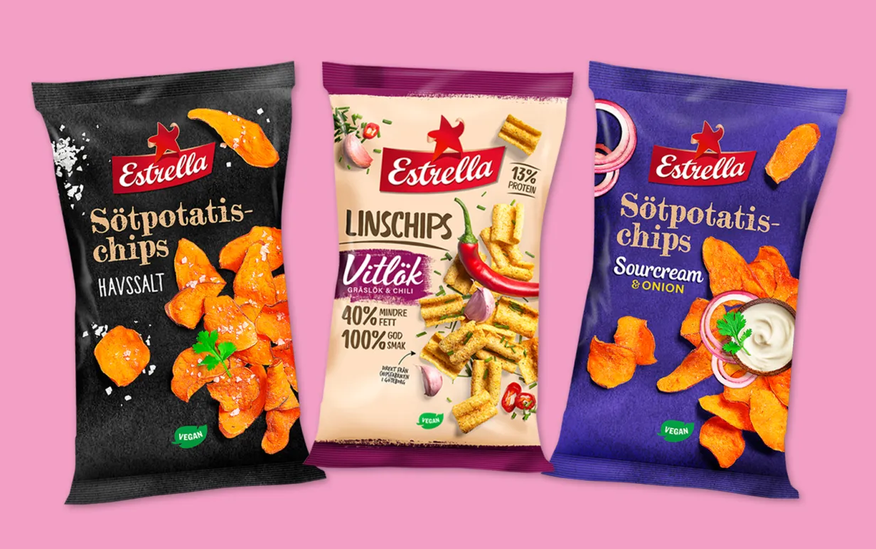 Tre nya sorters chips från Estrella, i förpackning mot rosa bakgrund