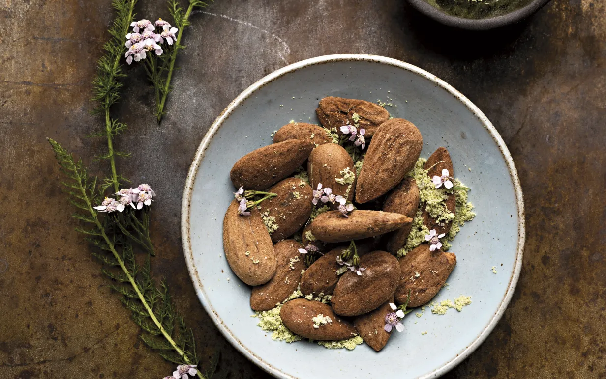 Rostade mandlar med rölleka