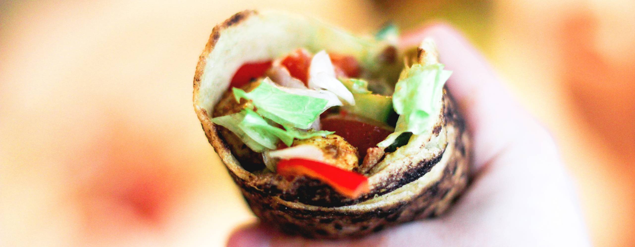 Glutenfria tortillabröd med grönsaker