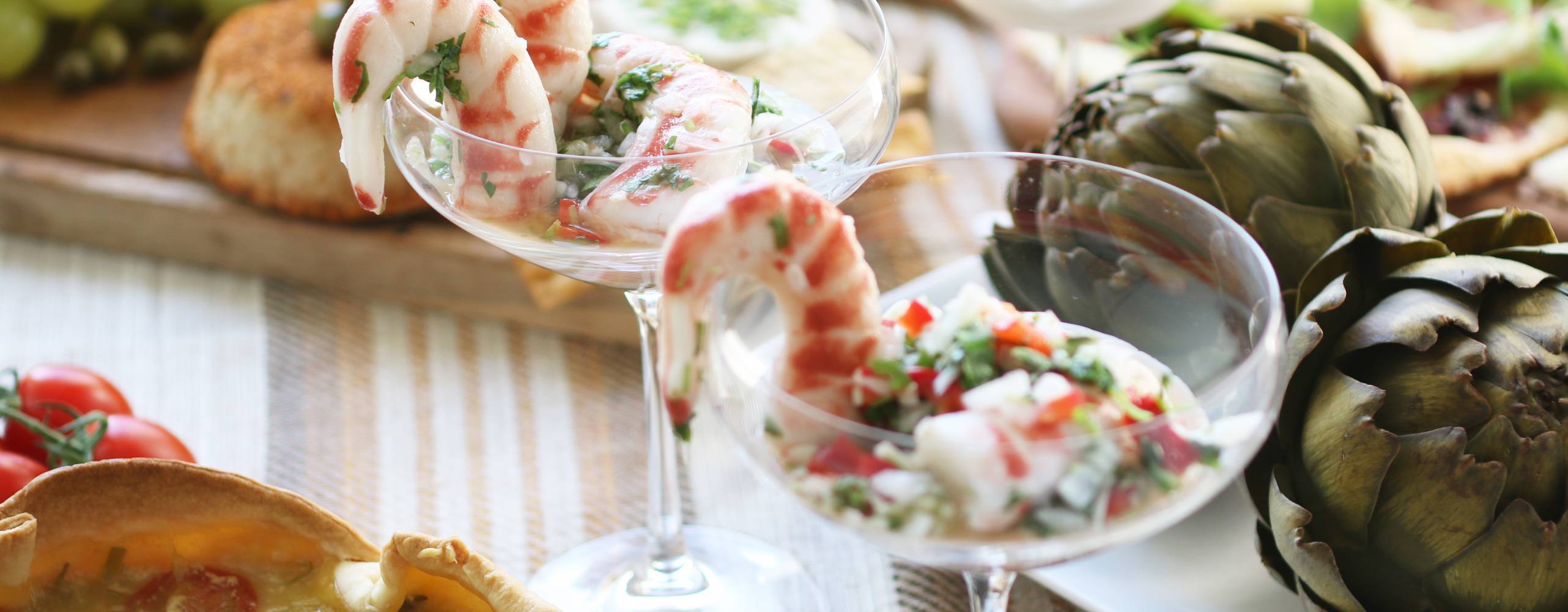 Vegnask ceviche med veganska räkor i cocktailglas